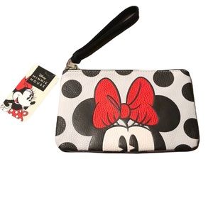 Disney Minnie Mouse wristlet New with tags